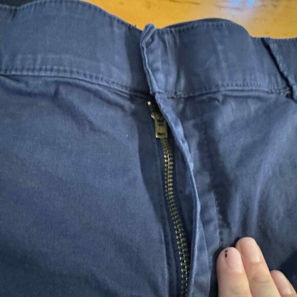 BELLE ISLE BY TORRID- 5'' High-Rise Twill Short women plus size - Picture 2 of 11